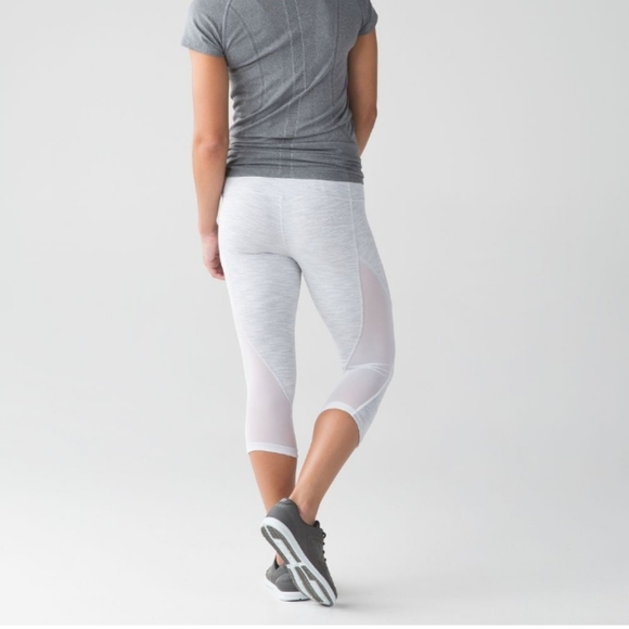 lululemon athletica Pants - Lululemon Run with the Sun Crop